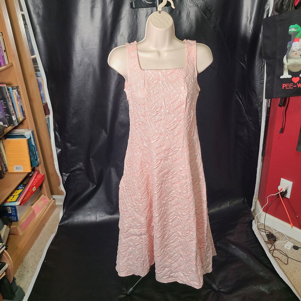Unbranded pink jacquard abstract pattern crinkle sun dress size small